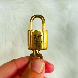 #317 LV Lock & Key 🔐